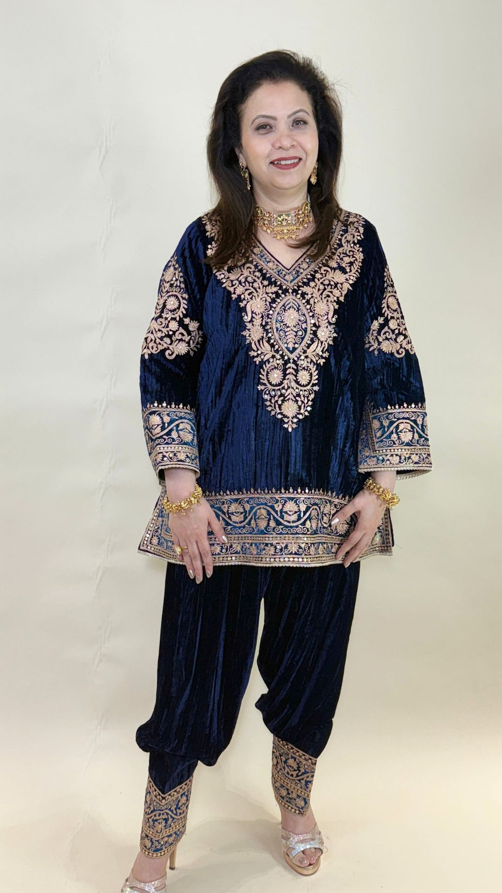 Navy Blue Wrinkled Velvet Embroidered Top with Salwar