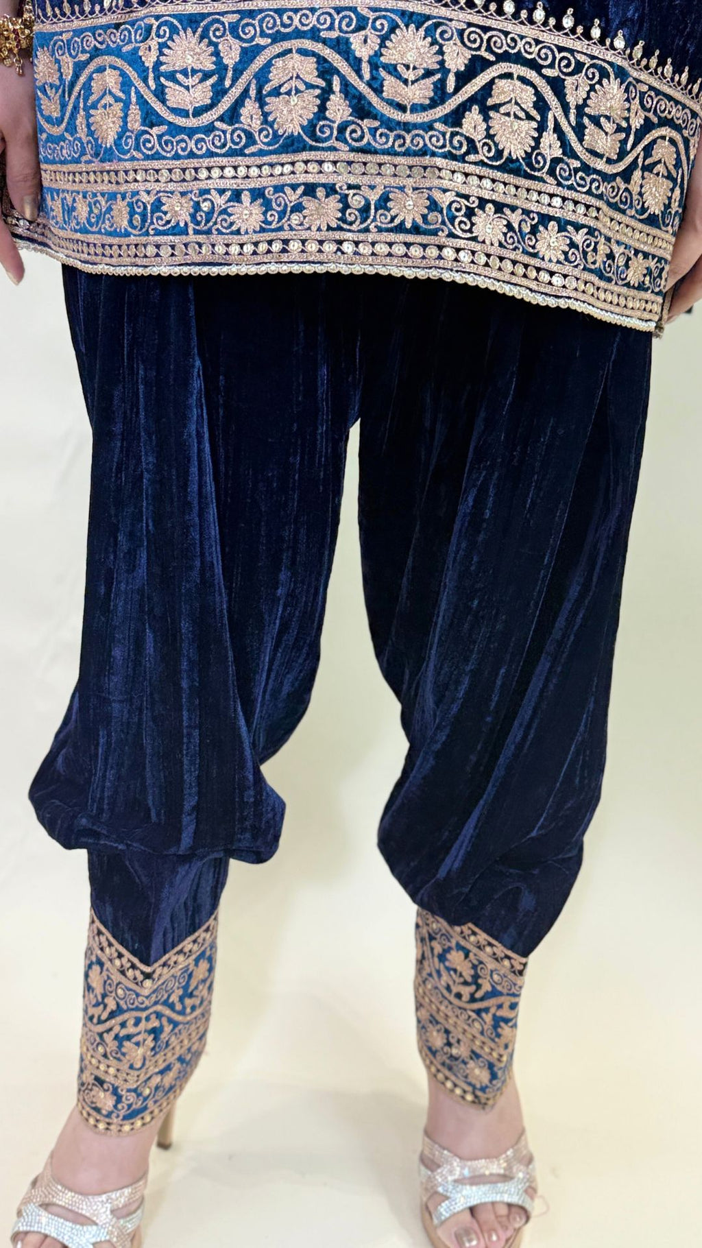 Navy Blue Wrinkled Velvet Embroidered Top with Salwar