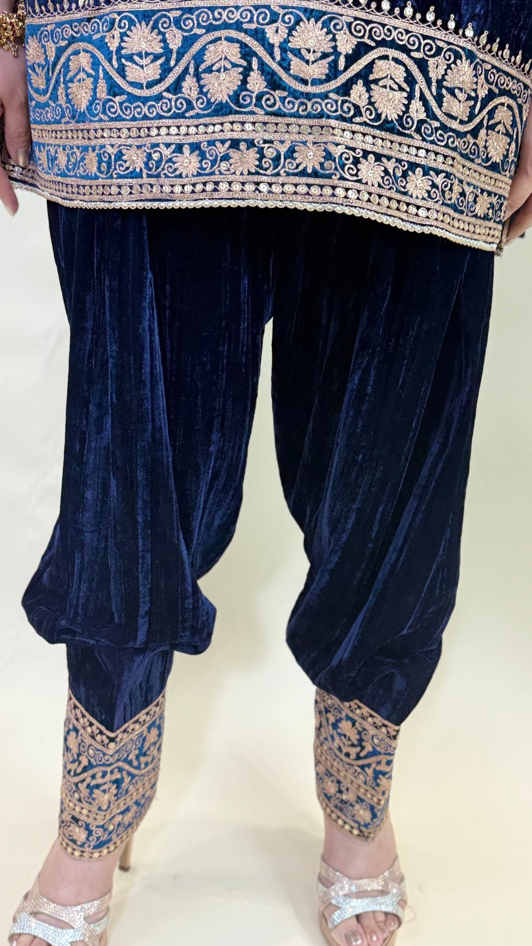 Navy Blue Wrinkled Velvet Embroidered Top with Salwar